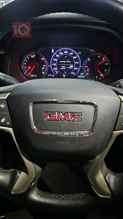 جي ام سي اكاديا